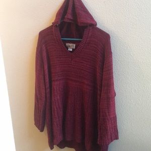 Hooded sweater. Women’s size 26/28